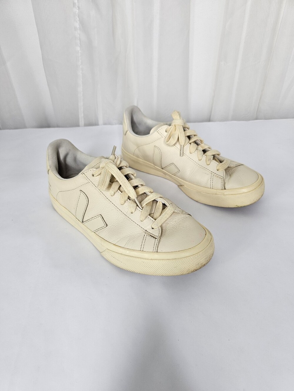 Veja x Mansur Gavriel Campo Crema Leather Sneakers Size 7